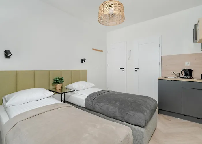 Daire With Balcony In By Renters Poznan